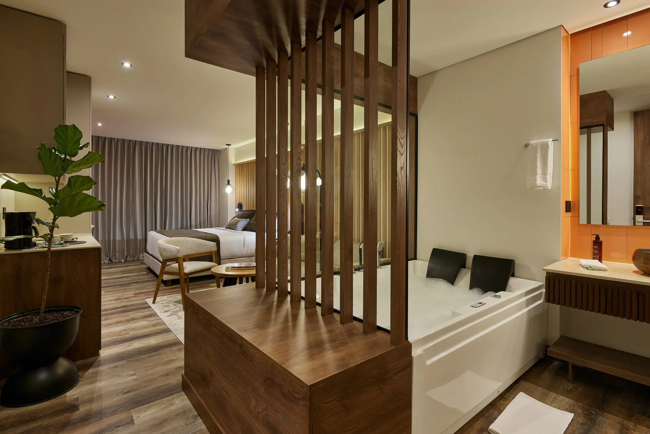 operador hotelero colombia republica dominicana peru panama ecuador